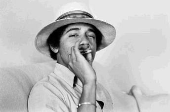 obama-smoking-weed-joint